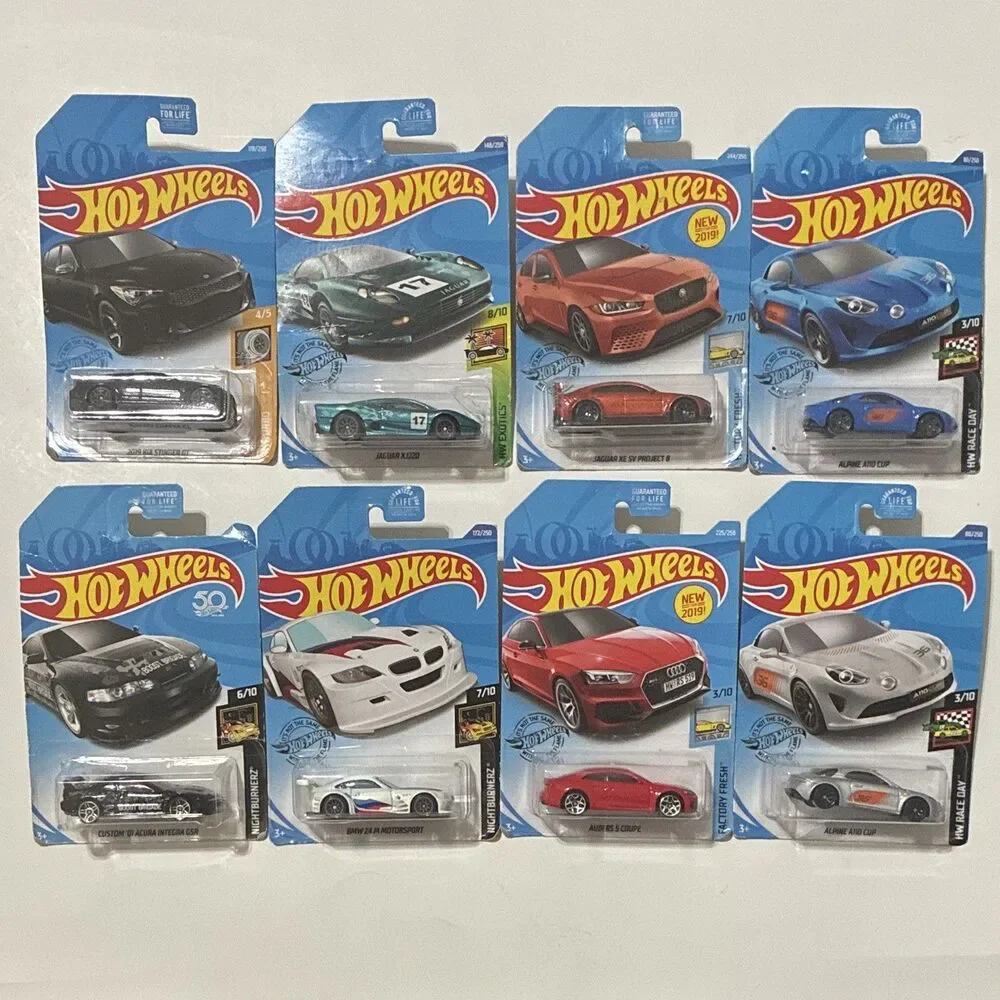 Hot Wheels Import Lot 8 Acura Integra Audi RS5 BMW Z4 Jaguar XJ220 Alpine Kia